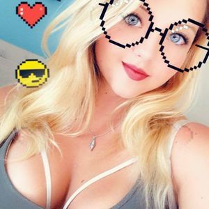 Meet your Posher, Aly